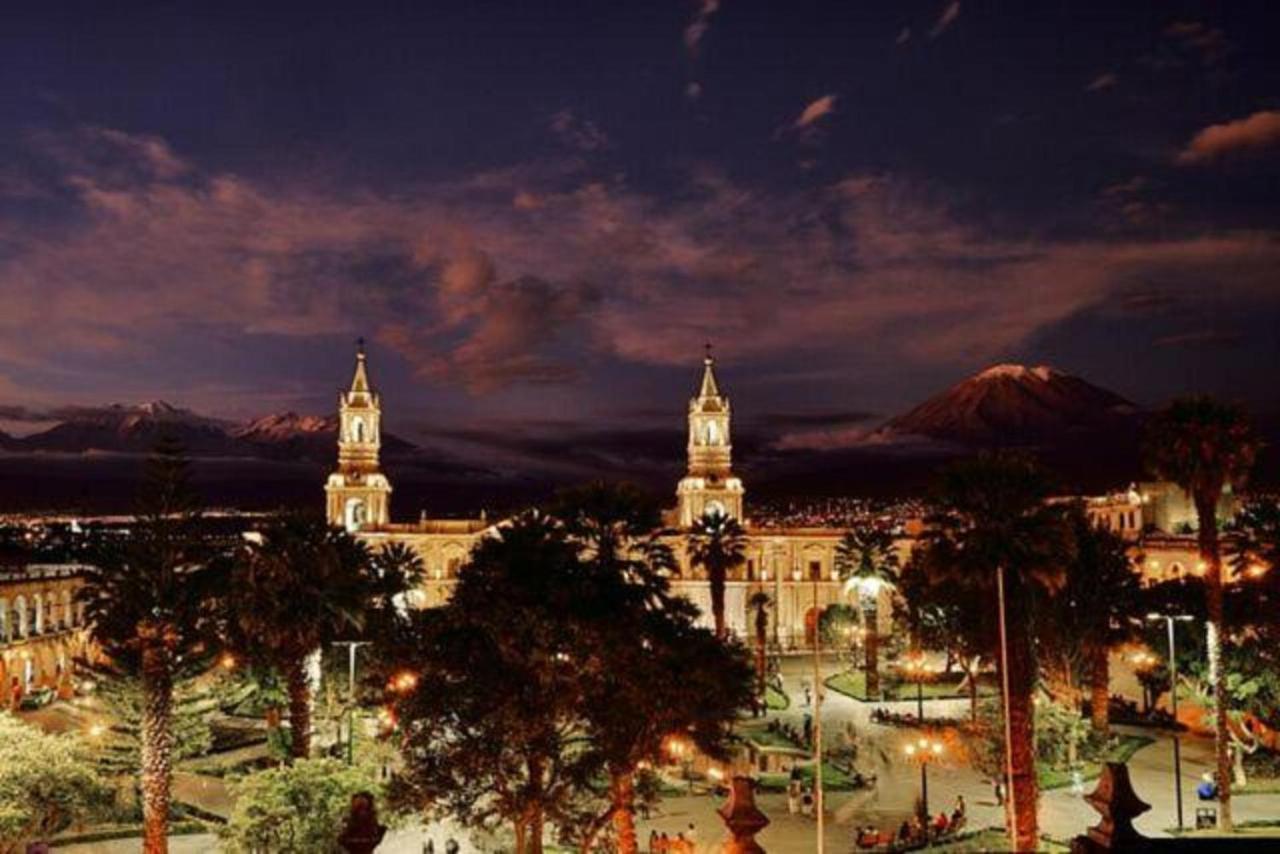 Katari Hotel at Plaza de Armas Arequipa Exterior foto