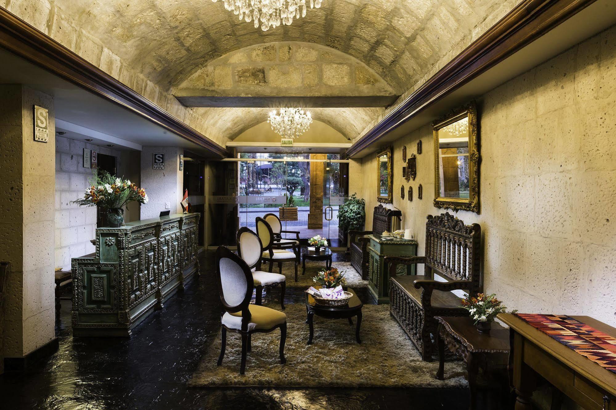Katari Hotel at Plaza de Armas Arequipa Exterior foto